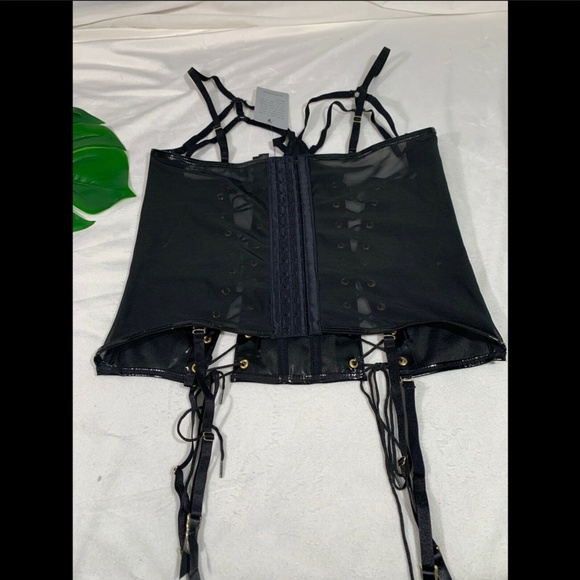 NIB Ann‎ Summers Go Getter Open Cup Top & Thong Set in Black [ Medium 8/10 ] - Picture 4 of 8